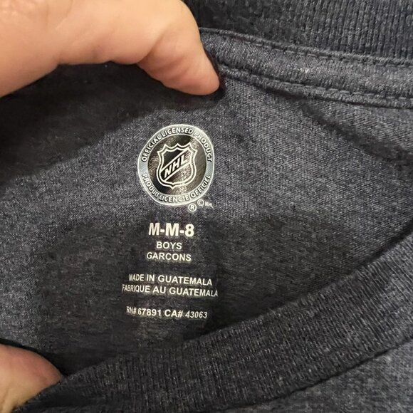 Boys NHL Predators Preds  Long Sleeve Gray T-shirt Yellow Letters. Size M -8 boy - Picture 2 of 3